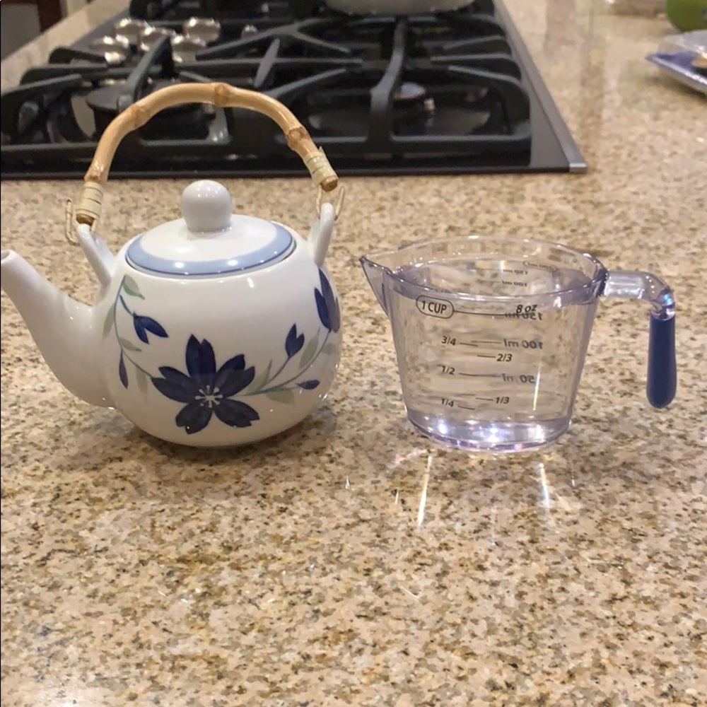 New! Asian Tea Set - Picture 2 of 3